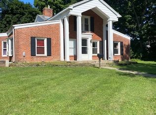 117 S 5th St, St Charles, IL 60174