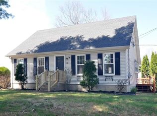 12 Narragansett Ave, Glocester, RI 02814