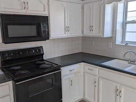 5th image of 1125 Dean Dr