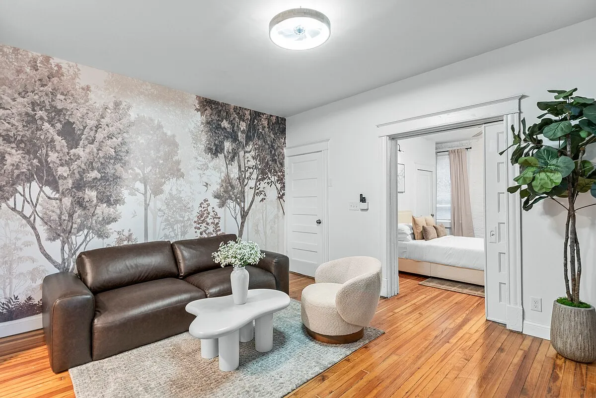 1 bed, 825 sqft, $2,100 — Photo 4