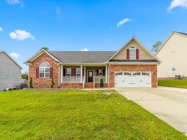 31 Craven Ct, Spring Lake, NC 28390
