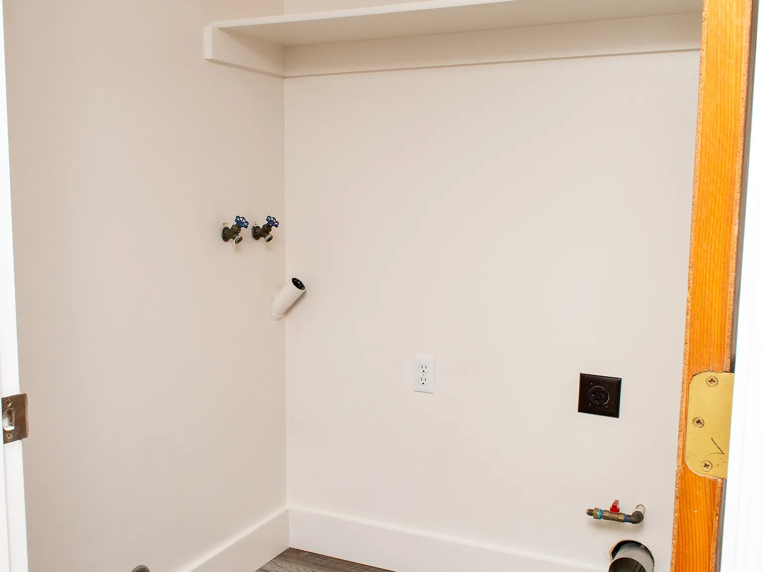 3 bed, 2.5 bath, 1344 sqft, $1,400 — Photo 4