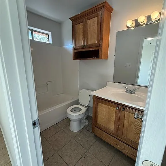 523 Perkins Ave — Photo 6