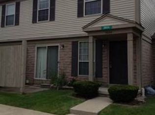 3024 Forest Creek Ct, Ann Arbor, MI 48108