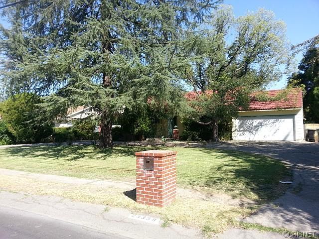 2nd image of 23339 Hatteras St
