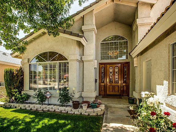 3rd image of 15137 Bluegrass Dr