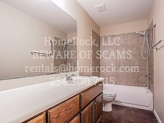 4th image of 807 Carla Kay Unit B