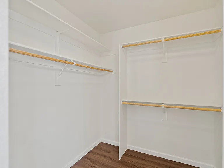2729 Cartegena Dr — Photo 16