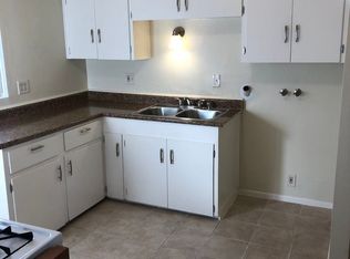 1203 W 166th St APT B, Gardena, CA 90247