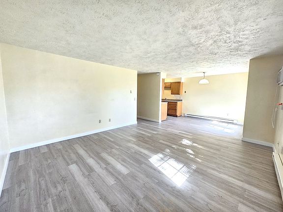 5th image of 1712 W 2nd Ave #306