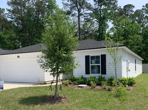 12545 Creekside Manor Dr, Jacksonville, FL 32218