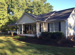 165 Weaver Rd, Inman, SC 29349