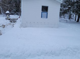 9340 Mathews Rd, Atlanta, MI 49709