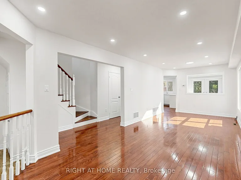 22 Foxtail Rdg — Photo 6