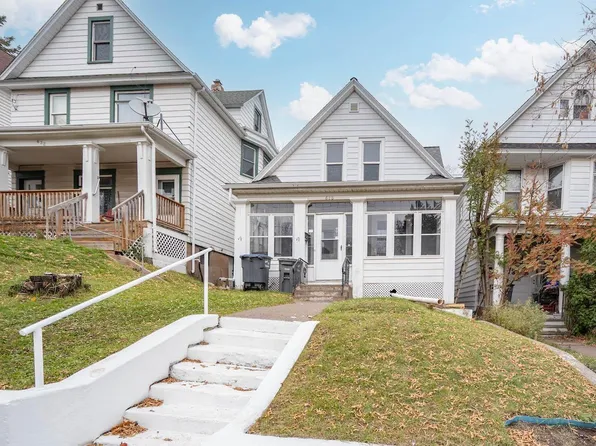 620 N 1st Ave E, Duluth, MN 55805