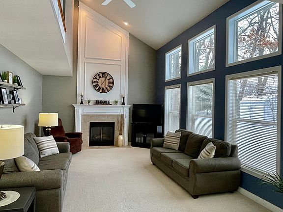 4th image of 1625 Drayton Ct