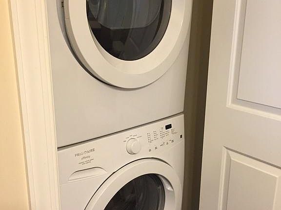 5th image of 402 Treyson Ln