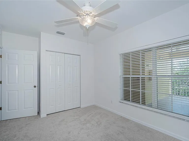 19355 Water Oak Dr #306 — Photo 20
