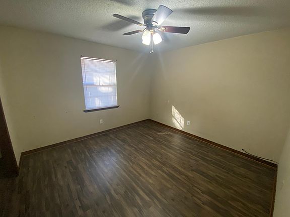 5th image of 4248 Del Prado Cir
