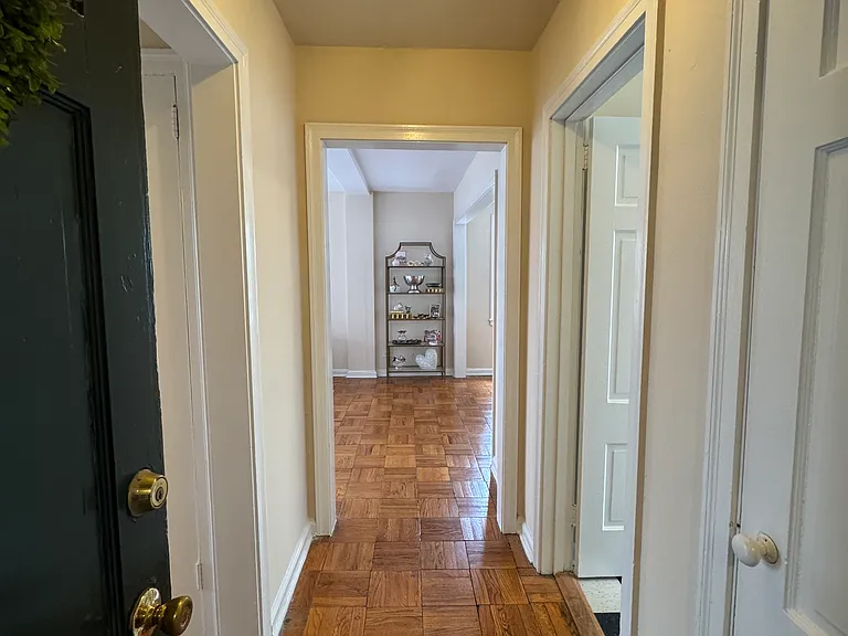2832 Thornhill Rd #321B — Photo 3