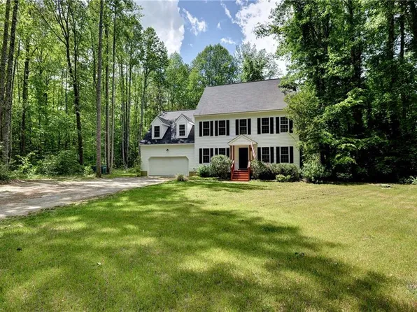 3100 Friendship Dr, Toano, VA 23168