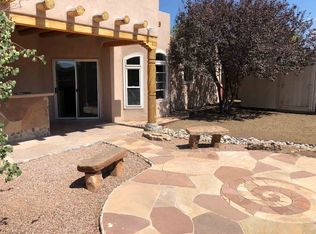 1008 Calle Don Roberto, Santa Fe, NM 87507