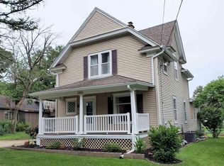 504 Illinois St, Oregon, IL 61061