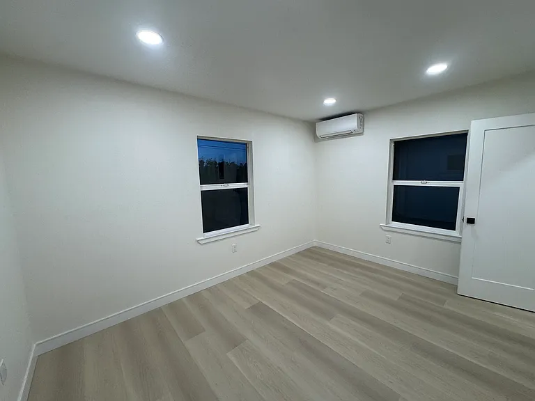 7570 Snow Ave — Photo 24