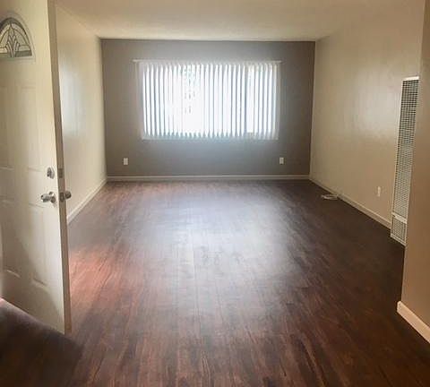 5th image of 365 H St APT A
