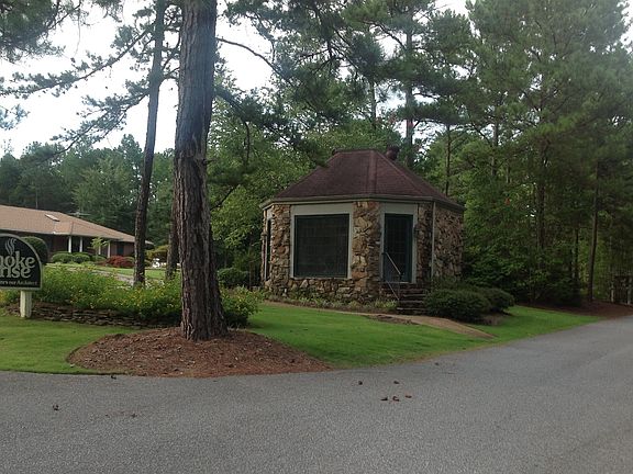 Main entrance to sundivision