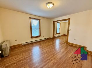 2 School St #2, Barre, VT 05641