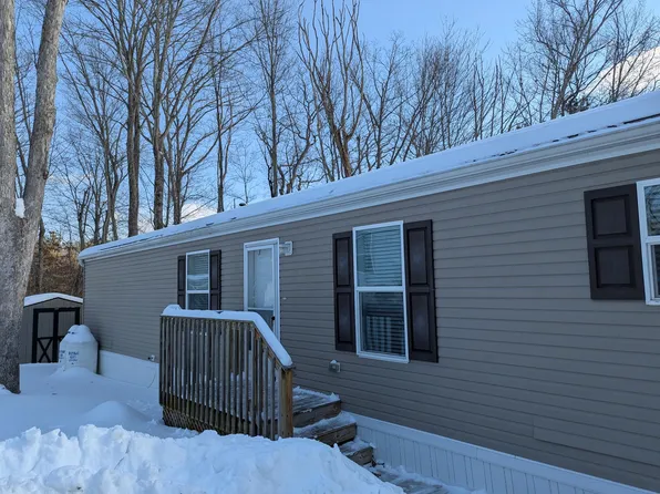 46 Valley Strm, Mountain Top, PA 18707