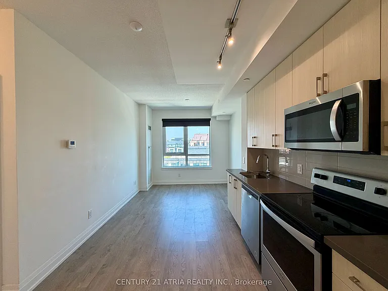 591 Sheppard Ave E #1001 — Photo 5