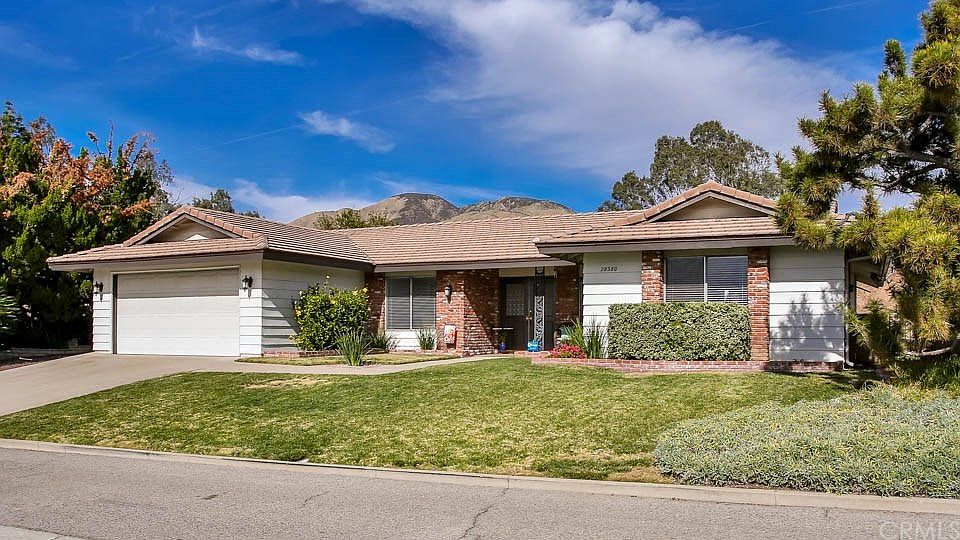 1st image of 28380 Coachman Ln