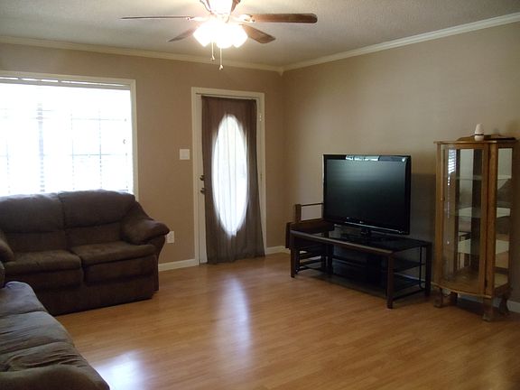 5th image of 2205 N Rose Park Ave