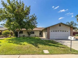 861 8th Ave, Kingsburg, CA 93631