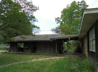 175 County Road 2159, Wiergate, TX 75977