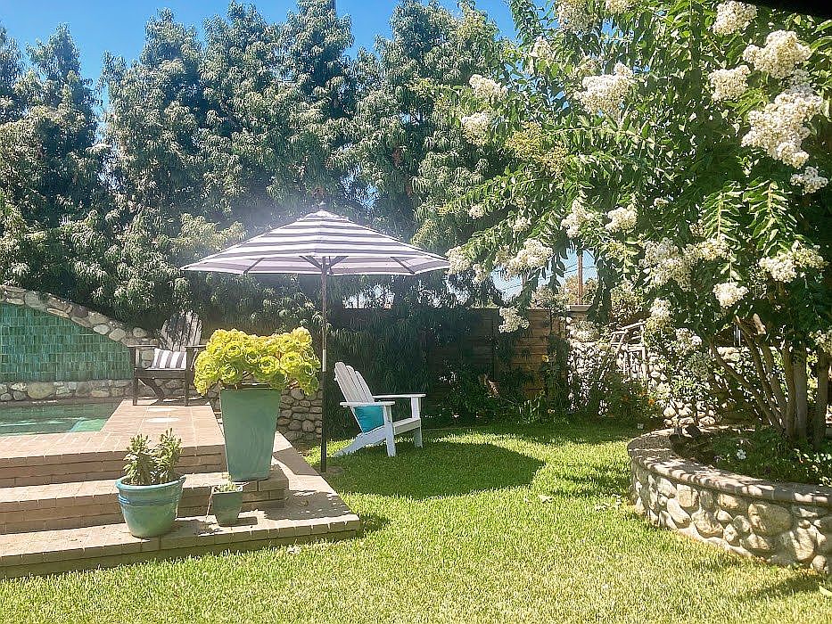 2nd image of 1532 Paseo Ave
