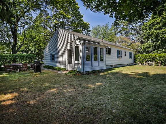 3rd image of 28 Highland Ave