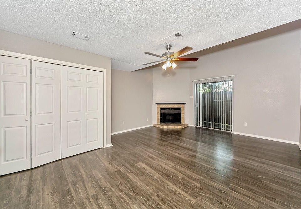 1st image of 3716 Murray Ct