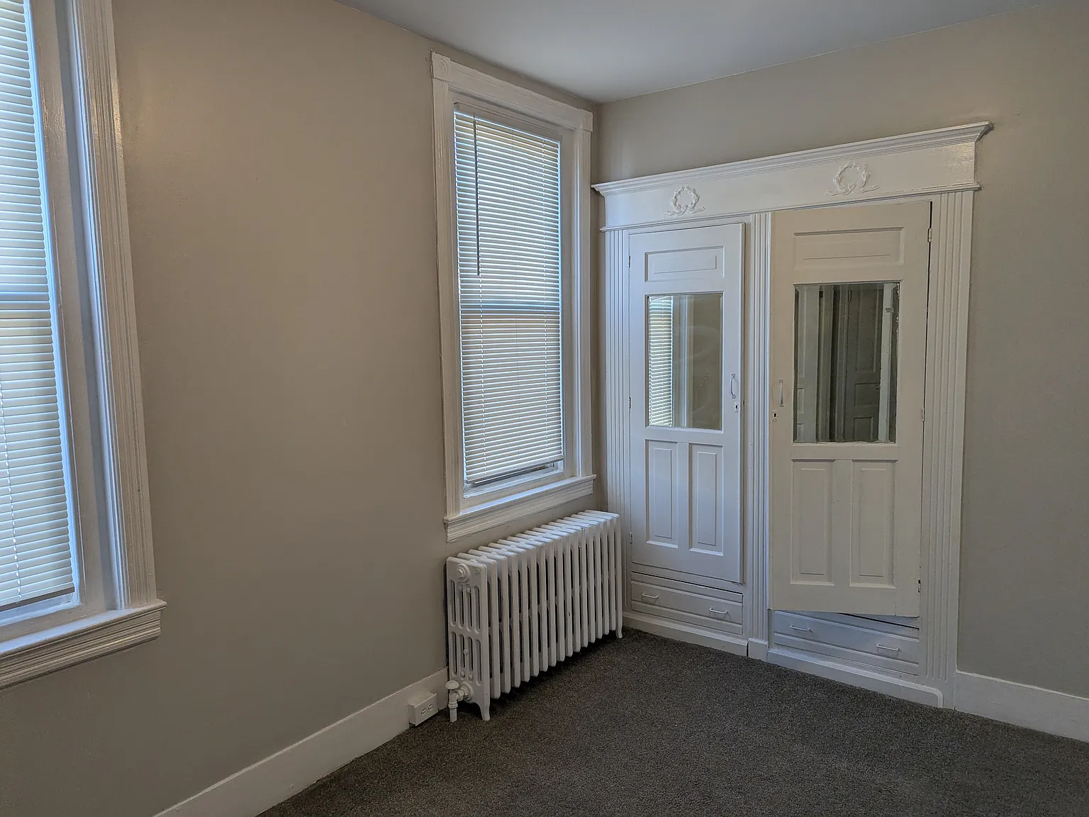 3 bed, 1050 sqft, $1,295 — Photo 4