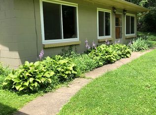 453 Helmsburg Rd, Nashville, IN 47448