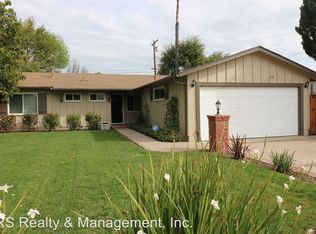 23457 Friar St, Woodland Hills, CA 91367