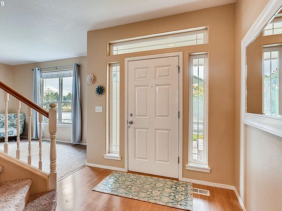 5th image of 16808 NE 10th Way