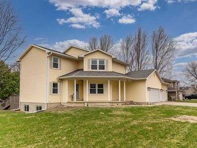 928 Lakeview Dr, Cedar Falls, IA, 50613