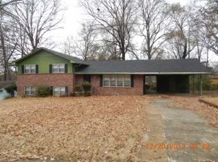 1734 Georgian Dr, Memphis, TN 38127