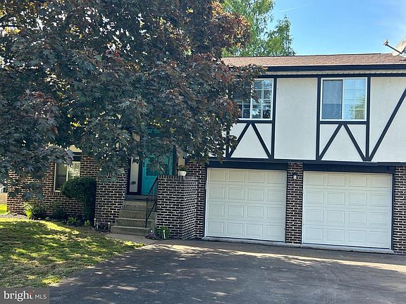 3rd image of 762 Tamarack Trl