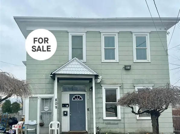 809 N McBride St, Syracuse, NY 13203