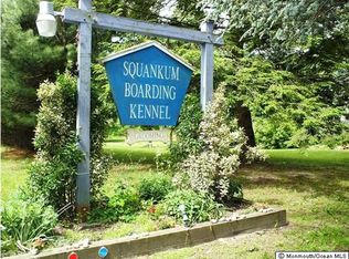 560 Lakewood Farmingdale Rd, Howell, NJ 07731