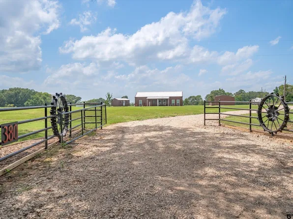 380 Vz County Road 1126, Fruitvale, TX 75127